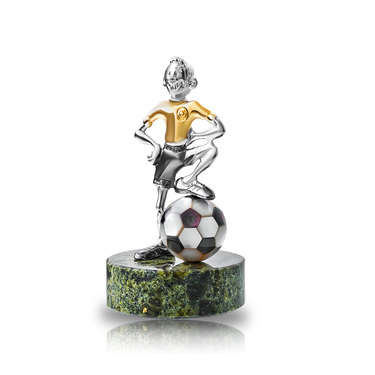 Серебряная фигурка футболиста с мячем, родий, позолота