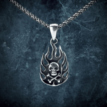 Подвеска серебряная байкерская 