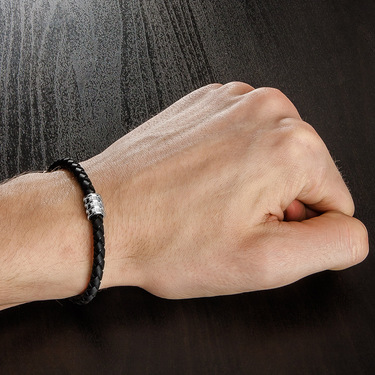 Кожаный браслет с серебряными вставками, ширина 7 мм