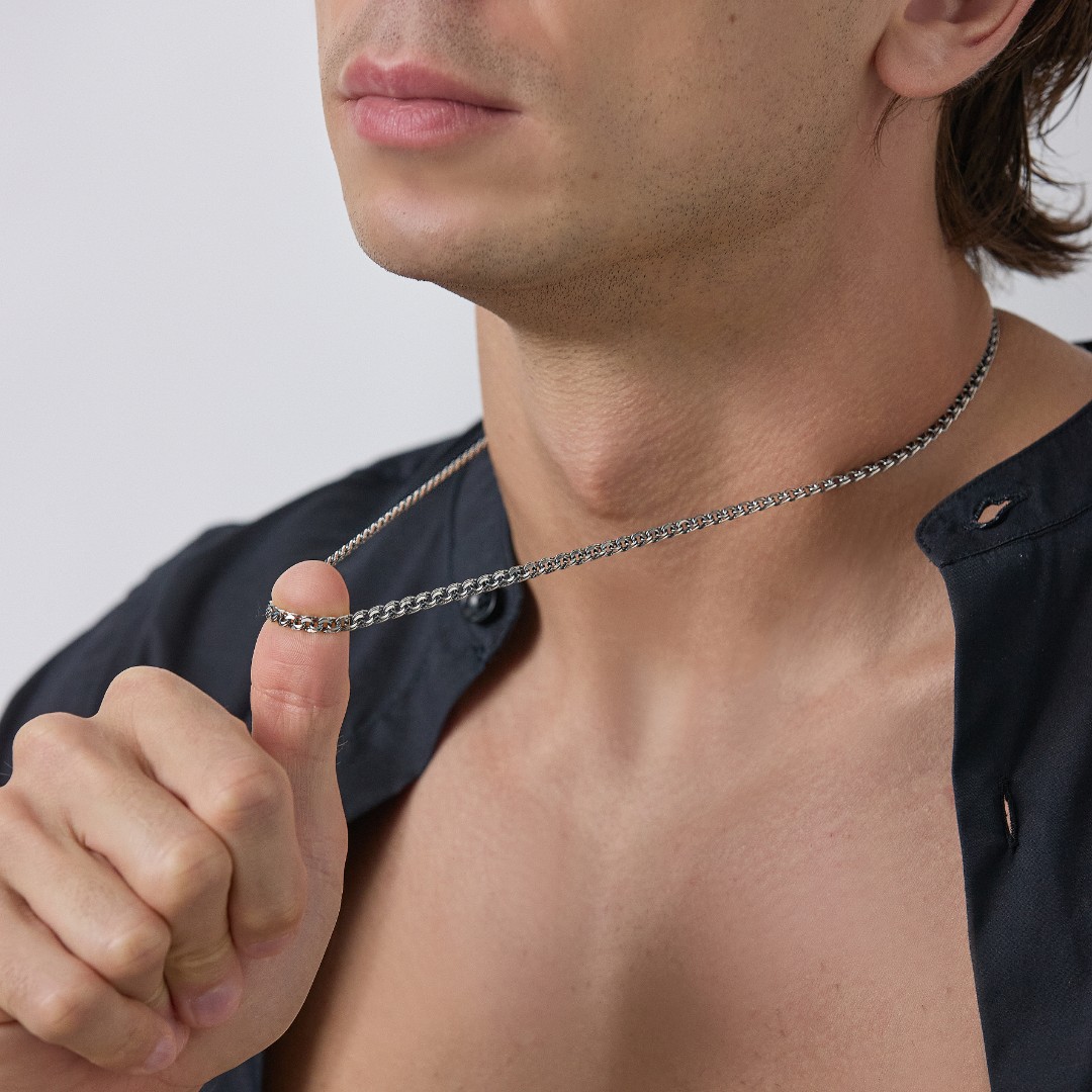 Цепочка на шею,Серебро,с замком Карабинный,РОССИЯ