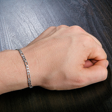 Серебряный браслет, плетение Картье (Фигаро) 3+1, родий, ширина 4 мм