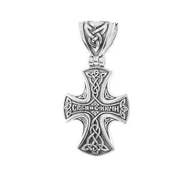 Серебряный Мальтийский крест, с чернением, вставка гранат