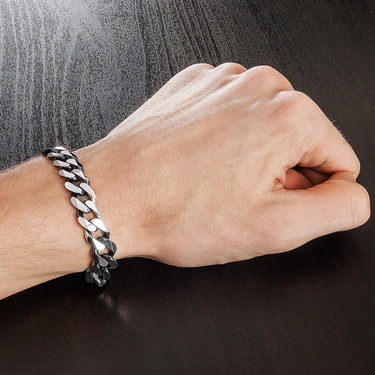 Толстый серебряный мужской браслет, плетение Панцирное с чернением, ширина 1,2 см