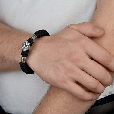 Браслет из паракорда с серебряной вставкой 