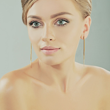 Серебряные серьги с позолотой, плетение снейк, длинна 8 см