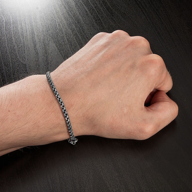 Серебряный браслет, плетение Бисмарк ручной вязки с чернением, ширина 4 мм