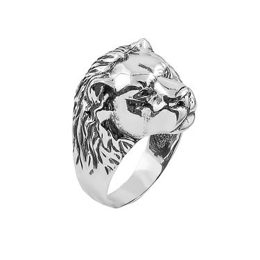 Серебряное кольцо в виде Льва, с чернением