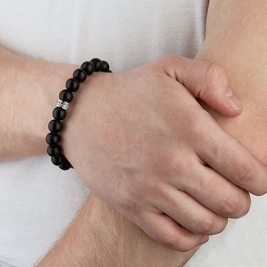 Мужской браслет из шунгита с серебряной вставкой