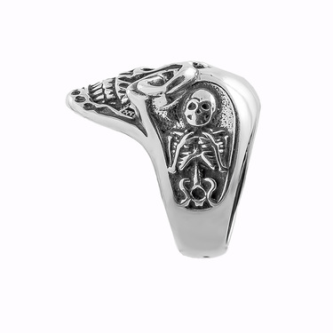 Печатка серебряная с чернением, с черепом Готика