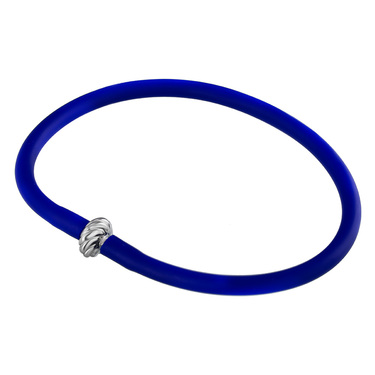 Силиконовый браслет синего цвета с серебряной застежкой