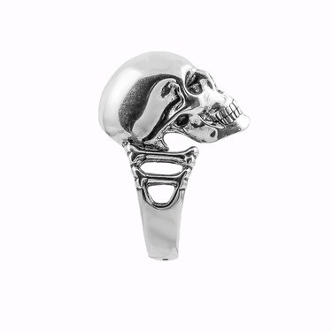 Серебряный перстень с черепом
