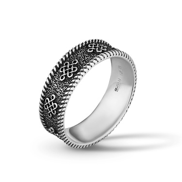 Серебряное кольцо с орнаментом 