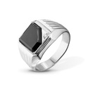 Перстень,Серебро,с вставкой Черная цвета,РОССИЯ