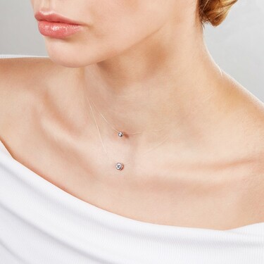 Колье-невидимка на двойной леске с круглыми серебряными подвесками с фианитами, в родии