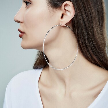 Серебряные классические гладкие серьги Кольца / Конго / Круглые, покрытие родий, диаметр 9,5 см