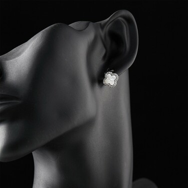 Серебряные серьги-пусеты 