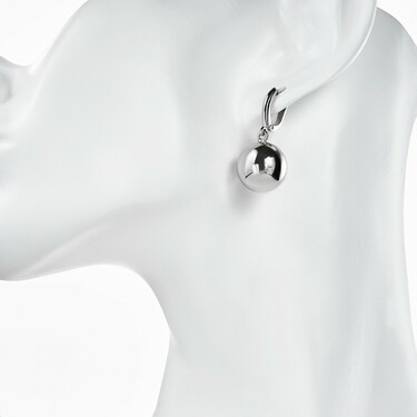 Серебряные серьги с подвесками-шариками, диаметр 1,5 см, в родии