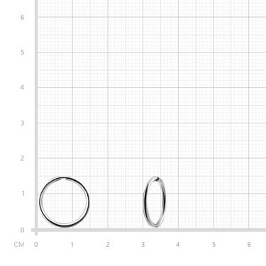 Серебряные классические гладкие серьги Кольца / Конго / Круглые, диаметр 1,5 см, родирование