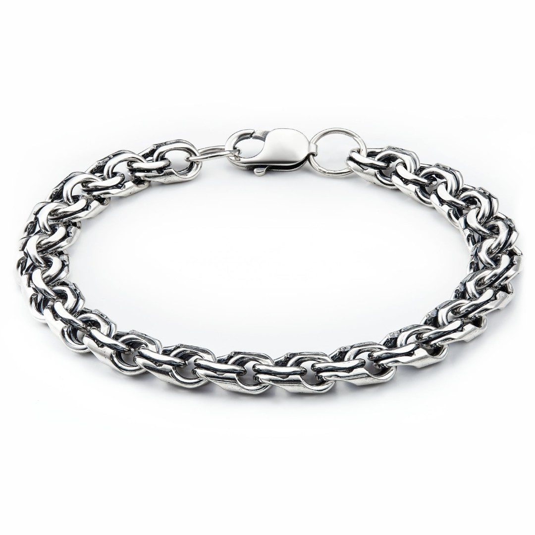 Серебряный мужской браслет, плетение Бисмарк, ширина 0,9 см, оксидирование Браслет на руку,Серебро,с вставкой Без вставок,с замком Карабинный,РОССИЯ