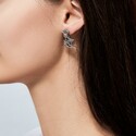 Серебряные серьги-оберег  Серьги,Серебро,с вставкой Без вставок,с замком Английский,РОССИЯ