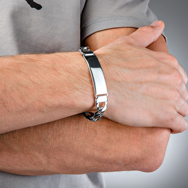 Серебряный браслет с вставкой под гравировку, плетение Панцирь, ширина 1,3 см