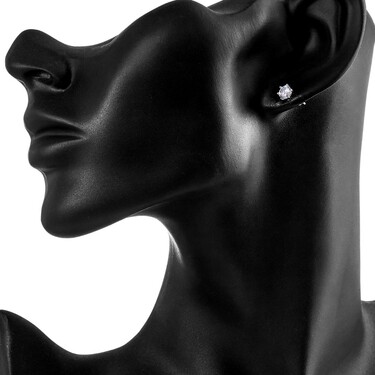 Серебряные серьги пусеты гвоздики с белыми кубическими цирконами, в родии