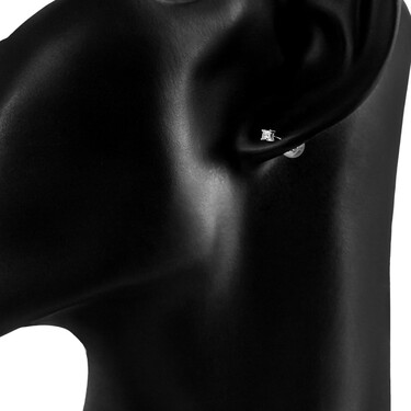 Серебряные серьги / Пусеты / Гвоздики с белыми кубическими цирконами, в родии