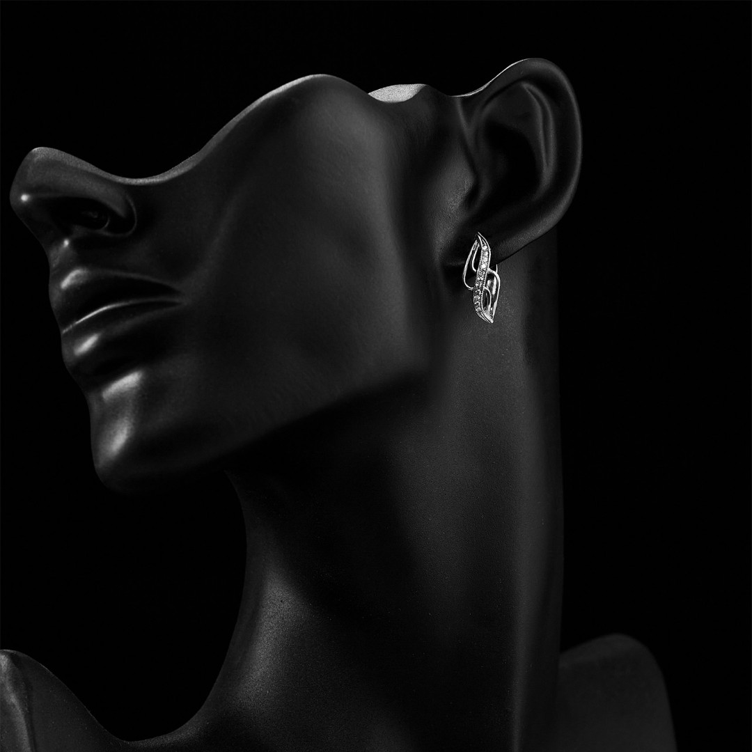 Серебряные серьги с фианитом, родий Серьги,Серебро,с вставкой Фианит,с замком Английский,РОССИЯ