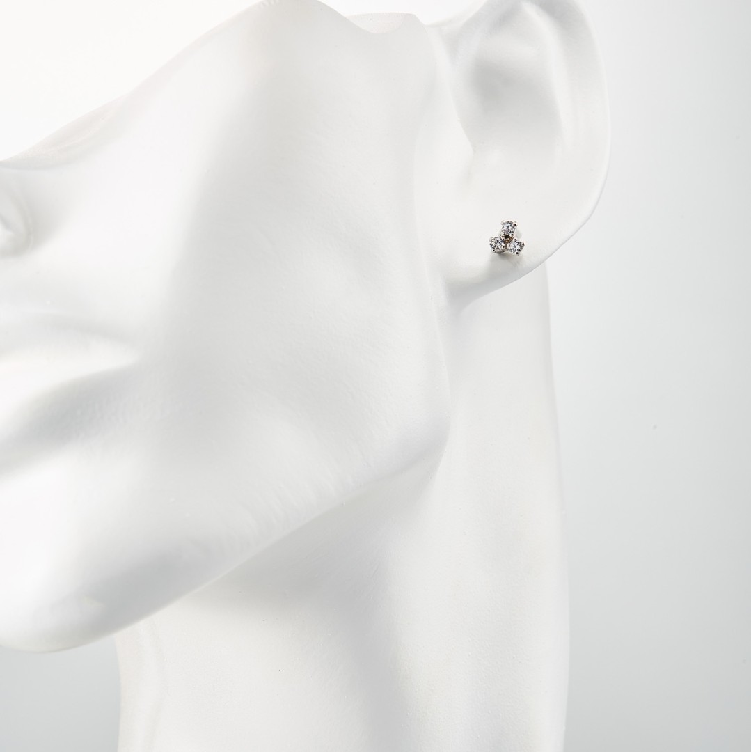 Серебряные серьги / Пусеты / Гвоздики с фианитами, родий Серьги,Серьги Пусеты,Серьги Гвоздики,Серебро,с вставкой Фианит,с замком Пусет,Винтовой,Штыревой,Штифтовой,РОССИЯ