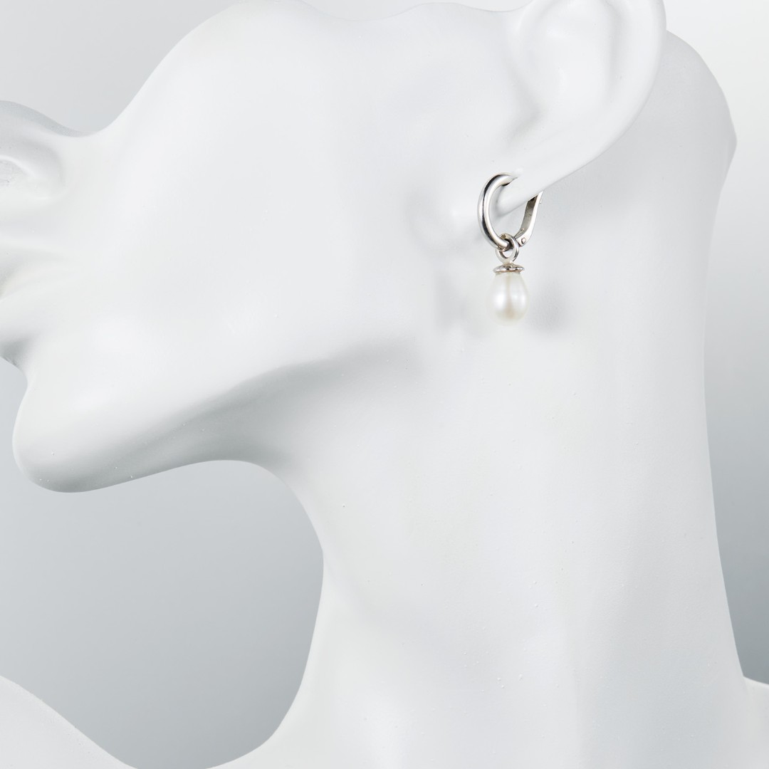 Серьги,Серебро,с вставкой Жемчуг культивированный,с замком Английский,РОССИЯ