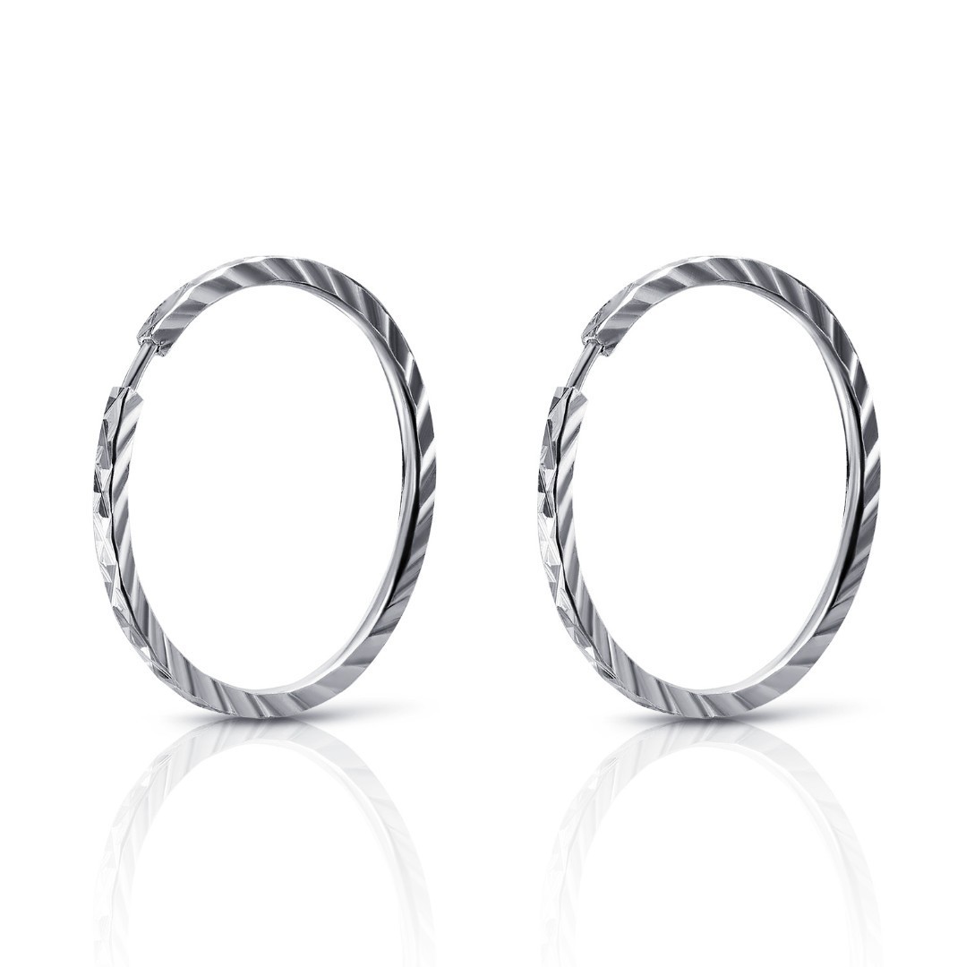 Серебряные классические серьги Кольца / Конго / Круглые с алмазной гранью, диаметр 1,7 см, родий Серьги,Серебро,с вставкой Без вставок,с замком Кольцо,Конго,РОССИЯ