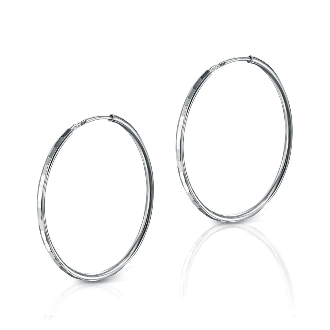 Серебряные классические серьги Кольца / Конго / Круглые с алмазной гранью, диаметр 3,5 см, родий Серьги,Серебро,с вставкой Без вставок,с замком Кольцо,Конго,РОССИЯ