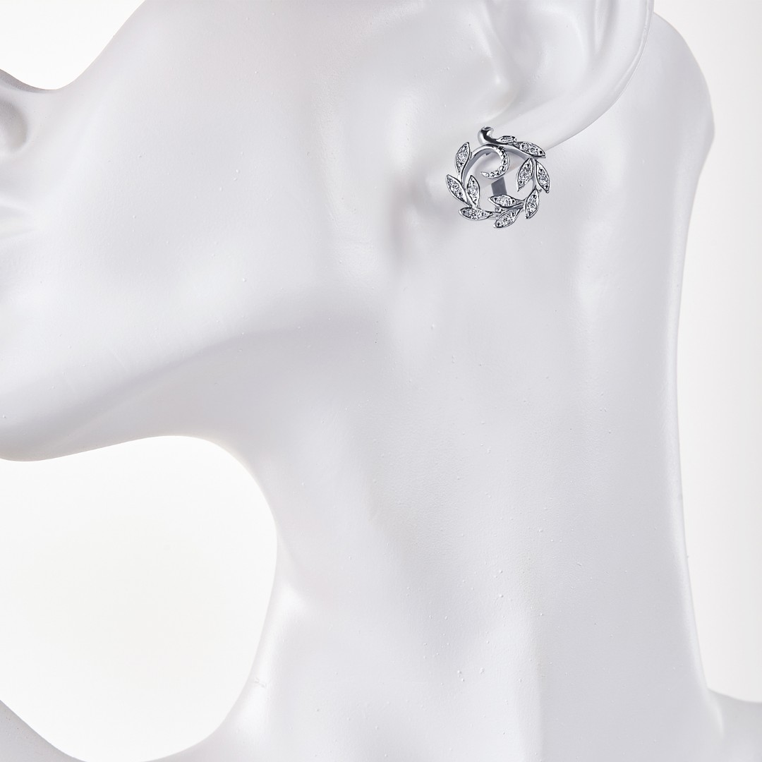 Серьги,Серебро,с вставкой Фианит Белая цвета,с замком Английский,РОССИЯ