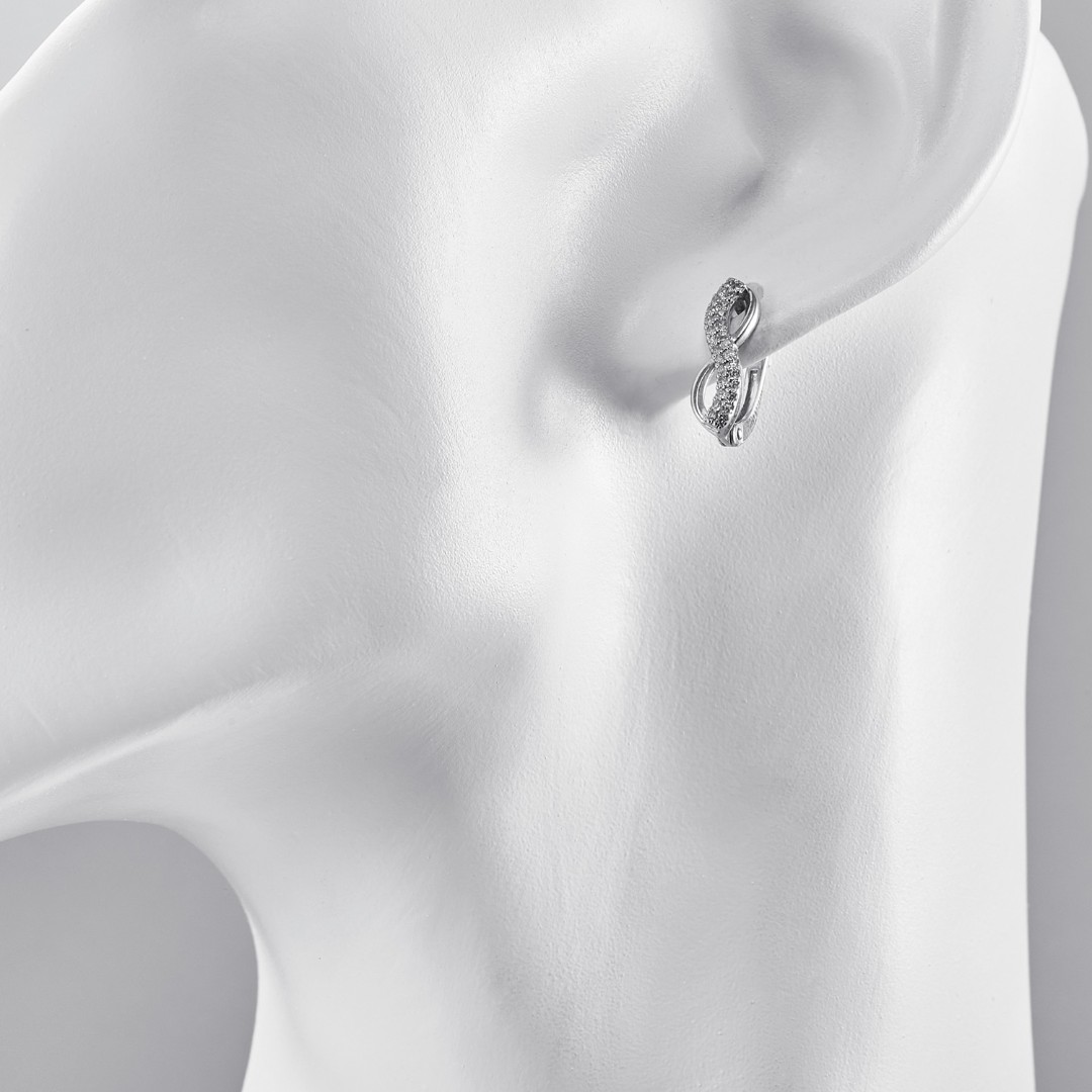 Серьги,Серебро,с вставкой Фианит Белая цвета,с замком Скоба,РОССИЯ