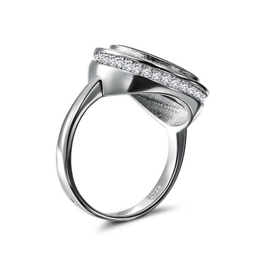 Серебряное женское кольцо c Дорожкой из цирконов под стеклом, родий