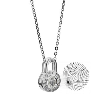 Серебряное колье с подвеской в виде замка 