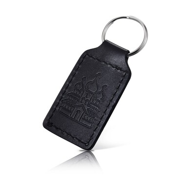 Серебряный брелок-оберег из натуральной кожи 