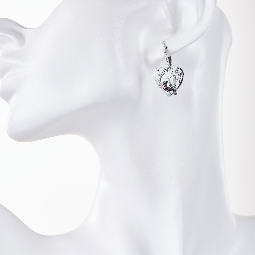 Серебряные серьги  Серьги,Серебро,с вставкой Фианит,Нанорубин,с замком Английский,РОССИЯ