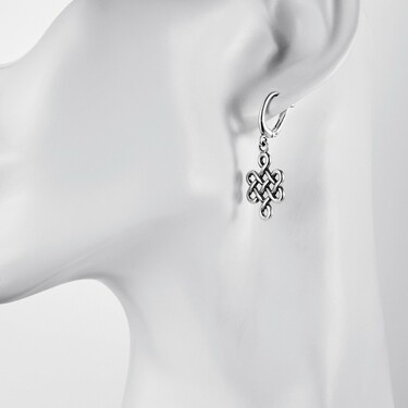 Серебряные длинные серьги с подвесками 