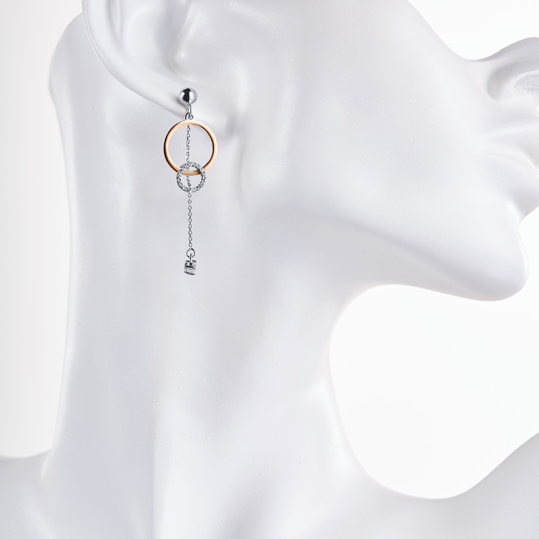 Серебряные серьги с подвесками-кругами и цепочкой, фианит, родий, позолота Серьги,Длинные серьги,Серебро,с вставкой Фианит,с замком Пусет,Винтовой,Штыревой,РОССИЯ