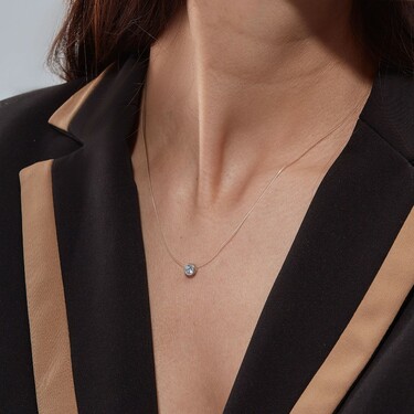 Колье-невидимка на леске с круглой серебряной подвеской с фианитом, в родии