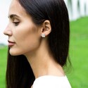 Серебряные серьги Клевер / Четырехлистник с Натуральным светлым Перламутром 10мм, пусет, платирован. Серьги,Серебро,с вставкой Перламутр натуральный Белая цвета,с замком Пусет,РОССИЯ