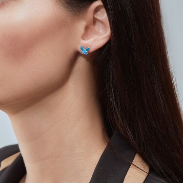 Серебряные серьги пусеты гвоздики Бабочки с кристаллом Premium, Северное сияние, родий