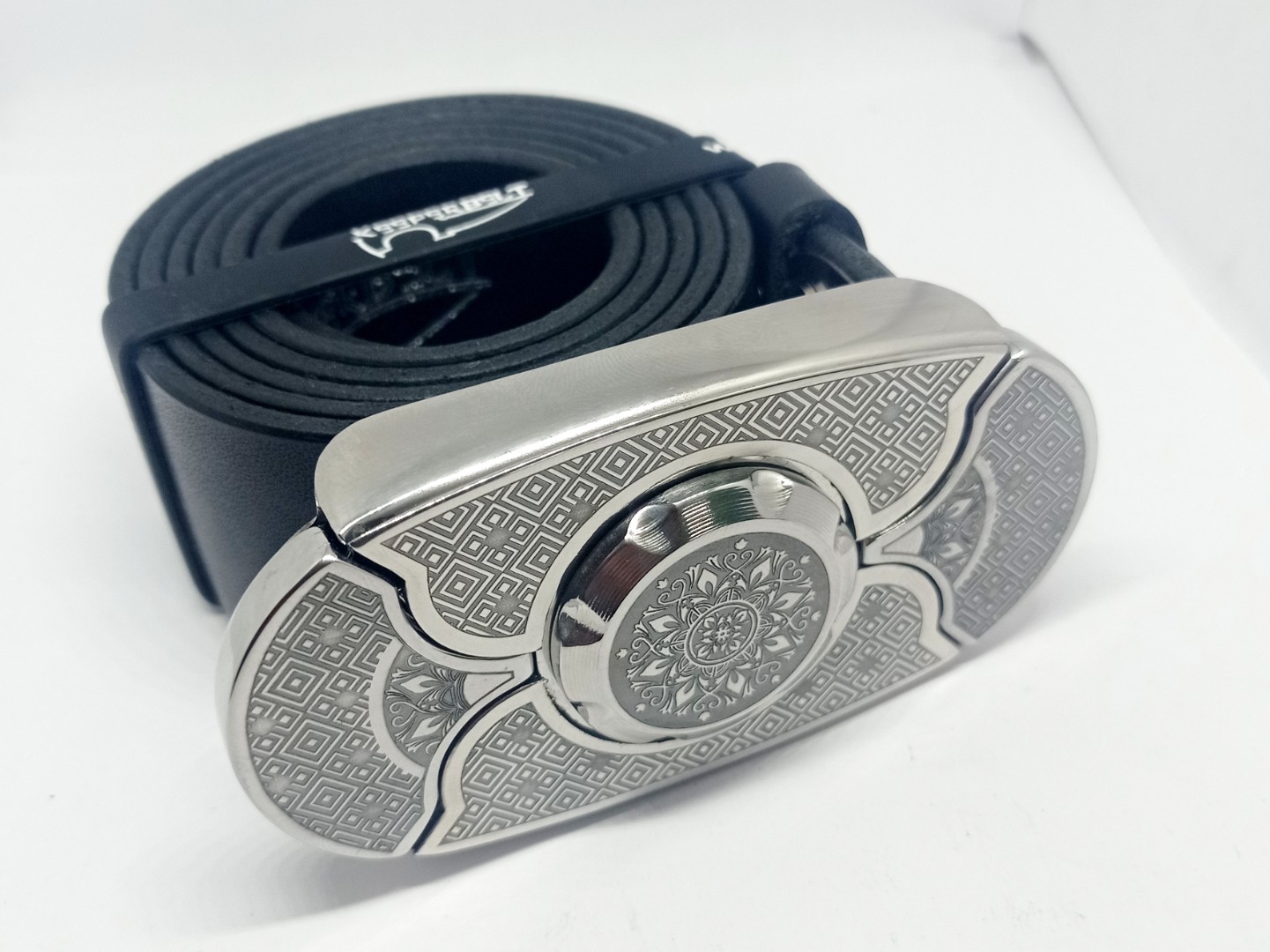 Пряжка-нож пояс «Квадро» - серия «Laser StainlessSteel», натуральная кожа, подарочный комплект Ремень,Сталь,Натуральная кожа,РОССИЯ