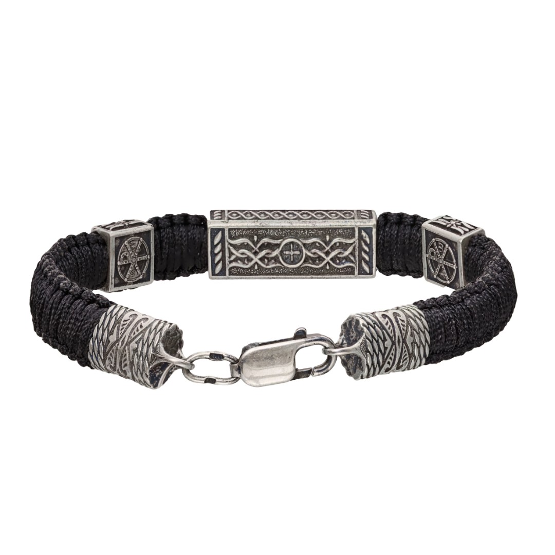 Мужской браслет текстильный с серебряными вставками  Браслет на руку,Серебро,Текстиль,с вставкой Серебряная вставка Черная,Серебряный цвета,с замком Карабинный,РОССИЯ