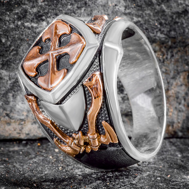 Серебряный перстень 