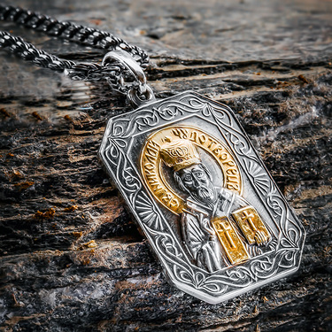 Серебряная подвеска иконка с позолотой св. Николай-Чудотворец