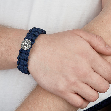 Браслет из паракорда с серебряной вставкой 