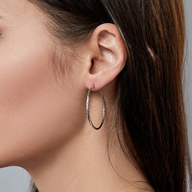 Серебряные фантазийные серьги Кольца / Конго / Круглые с алмазной гранью, диаметр 3,5см, родирование