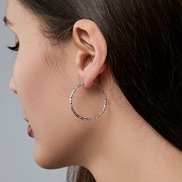 Серебряные фантазийные серьги Кольца / Конго / Круглые с алмазной гранью, диаметр 2.8см, родирование